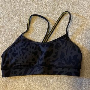 Lululemon flow y bra